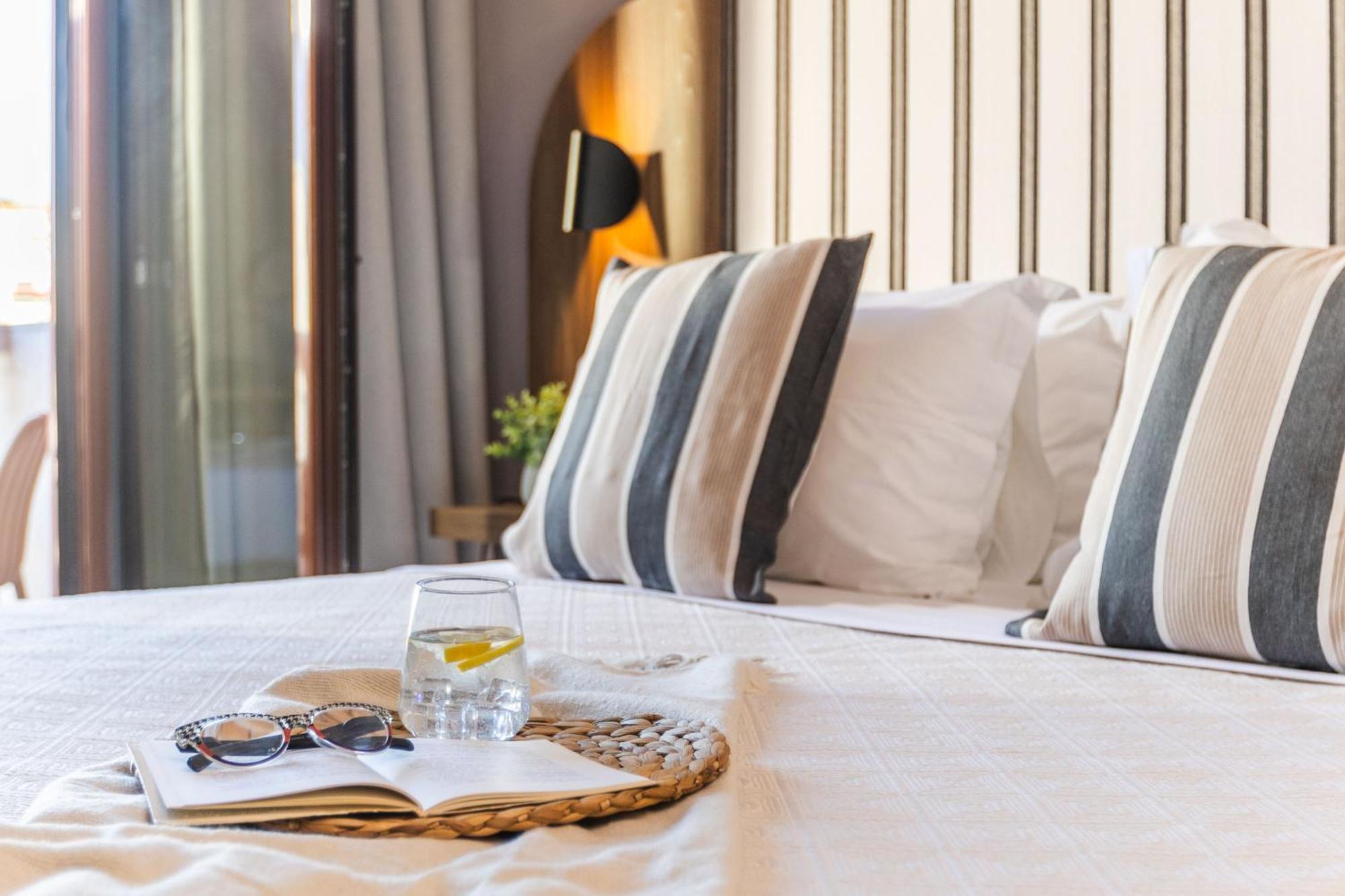 Casa Blue Hotel, Philian Hotels And Resorts Скиатос Экстерьер фото